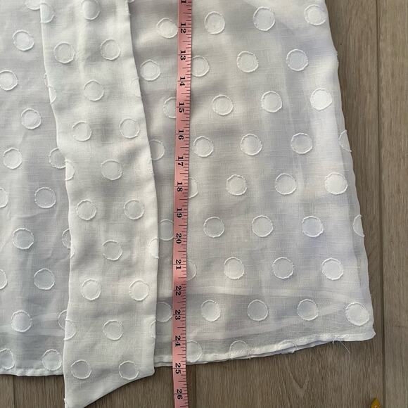 Calvin Klein White Sheer Polka Dot Top Sz Large - Picture 7 of 7